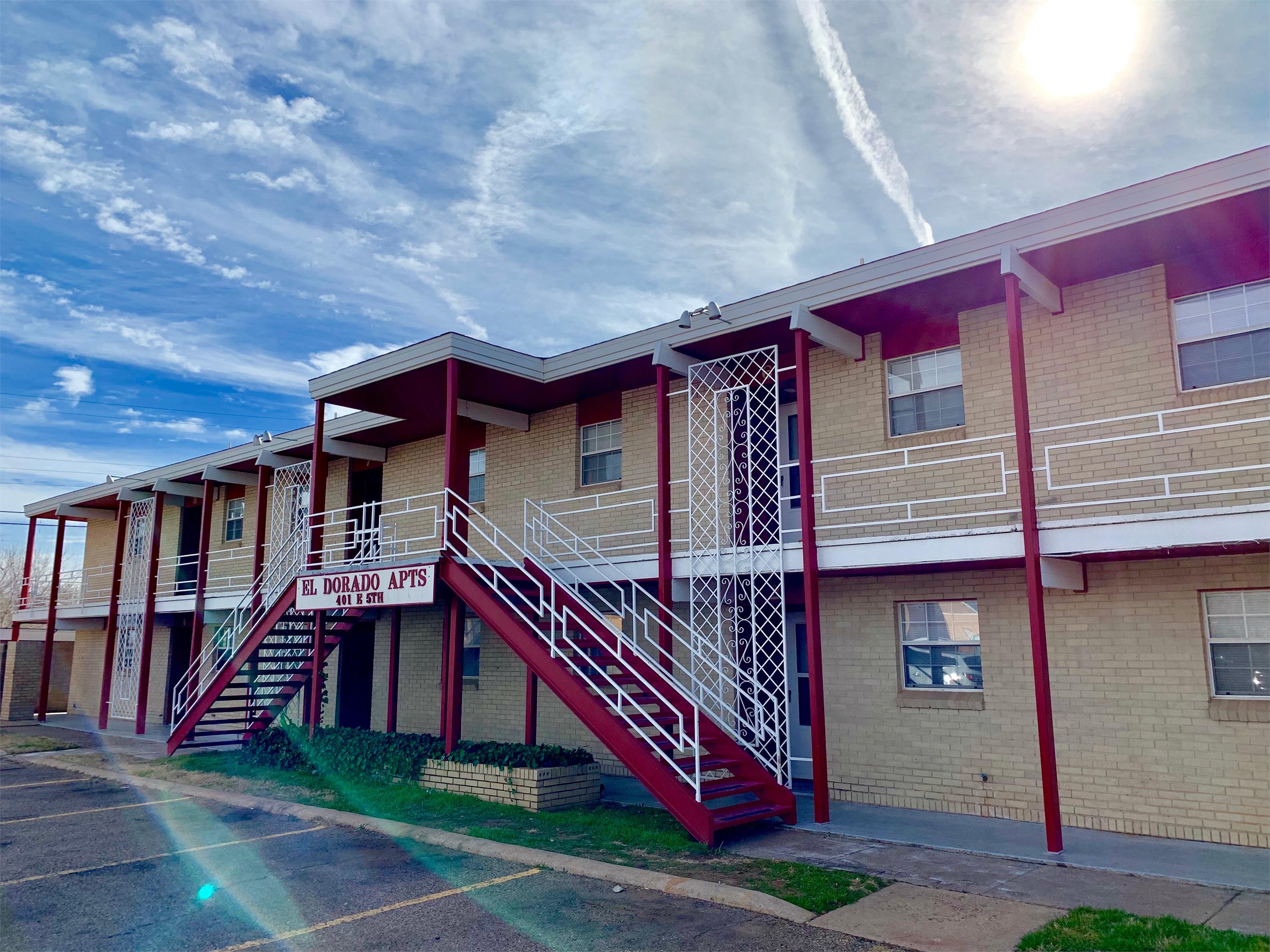 401 E 5th St Apt 3