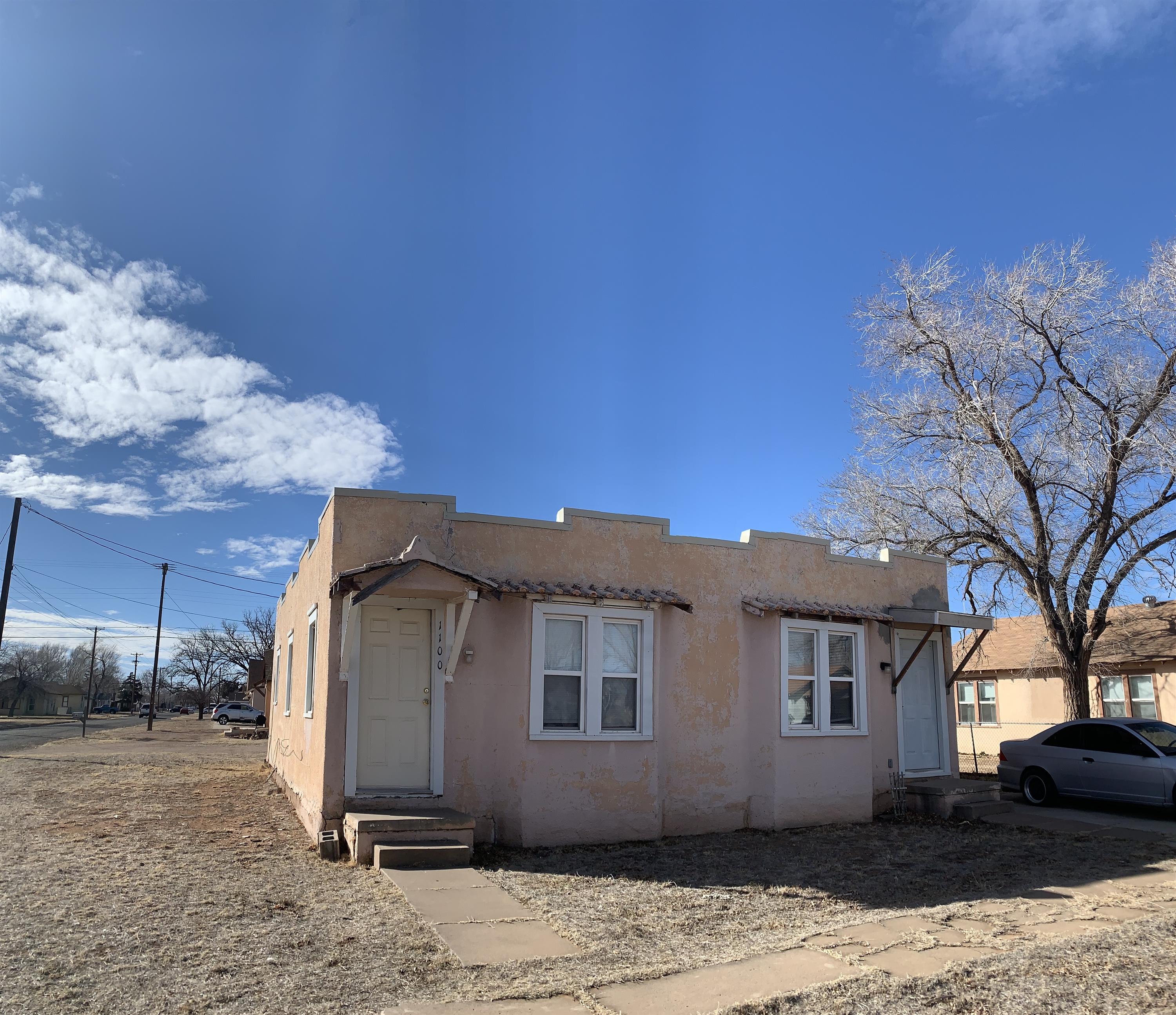 Property main image
